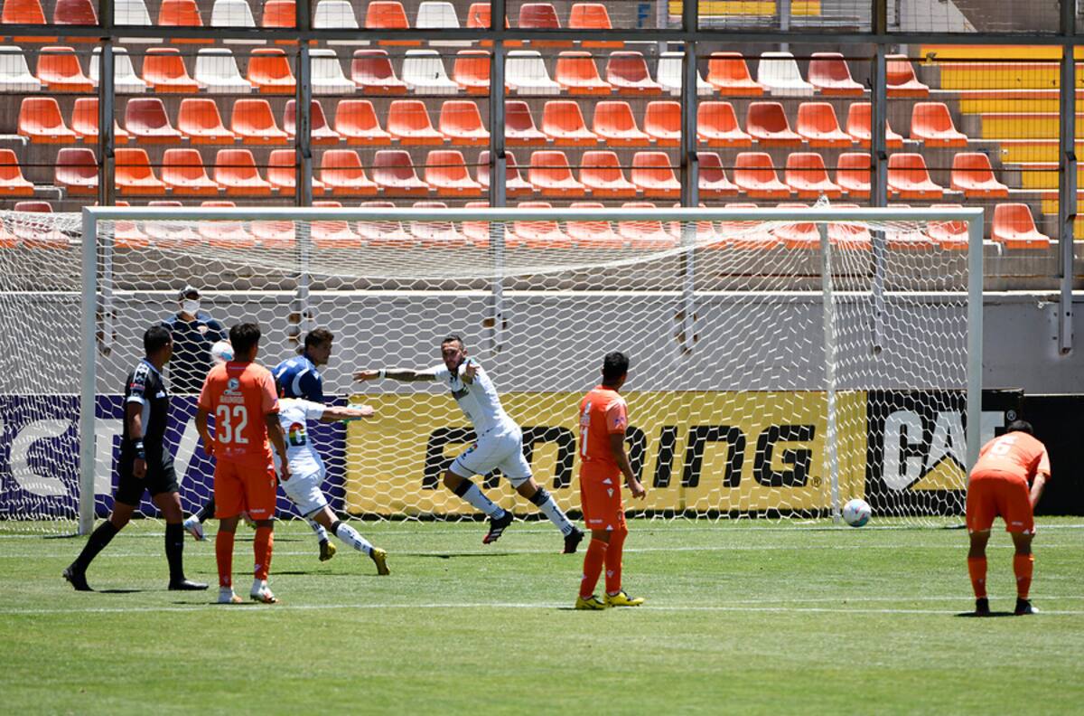 Cobreloa cayó en la agonía ante el colista Santiago Morning y se complicó aún más en la Primera B