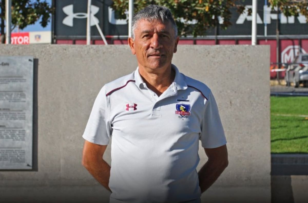 El hombre que hizo brillar en Europa a futbolistas argentinos y busca triunfar en Colo Colo