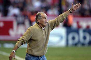 Alejandro Sabella se encuentra grave por complicaciones respiratorias