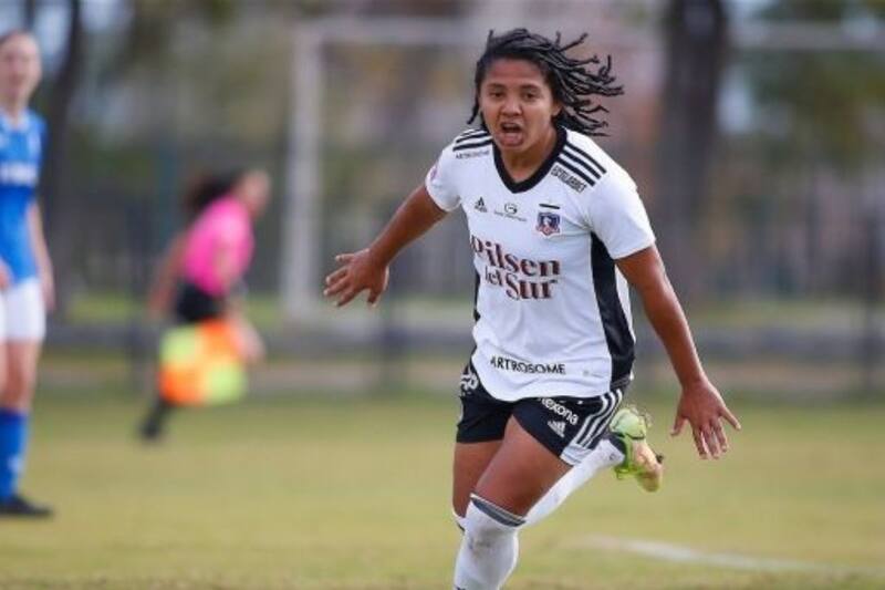 La artillera de Colo Colo llevó su buen momento al plano internacional: dos goles en el triunfo de Venezuela. Foto: Prensa Colo Colo.