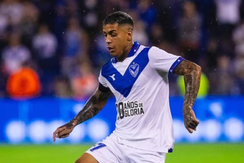 El uruguayo podría llegar a la UC.