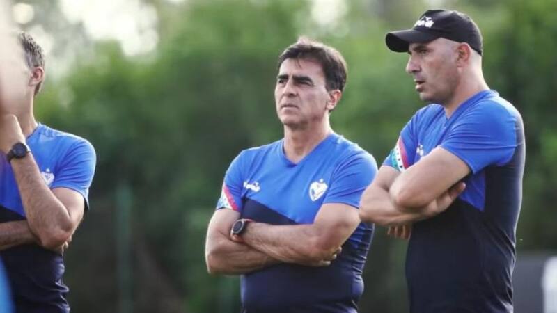 está siendo cuestionado en Vélez.