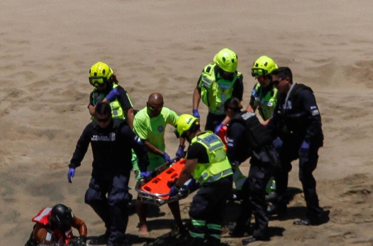 Tomé: Rescatan cuerpo de niña arrastrada por ola en playa Pingueral