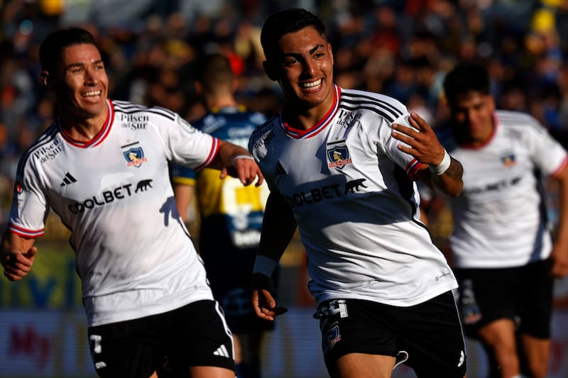 pudo jugar con otro chileno en Emelec. Foto: Agencia Aton.