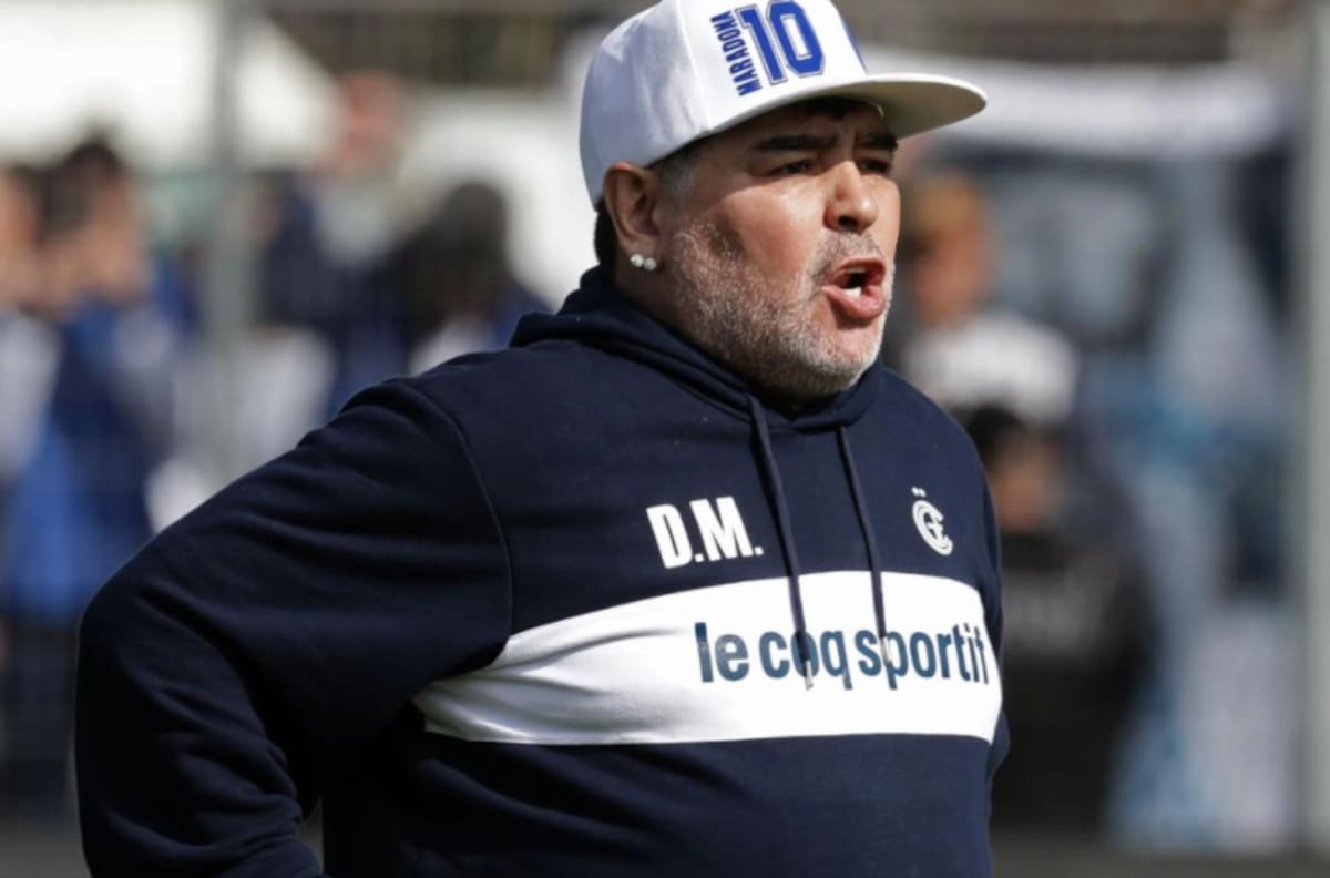 La razón que pone en duda la continuidad de Maradona en Gimnasia y Esgrima de La Plata