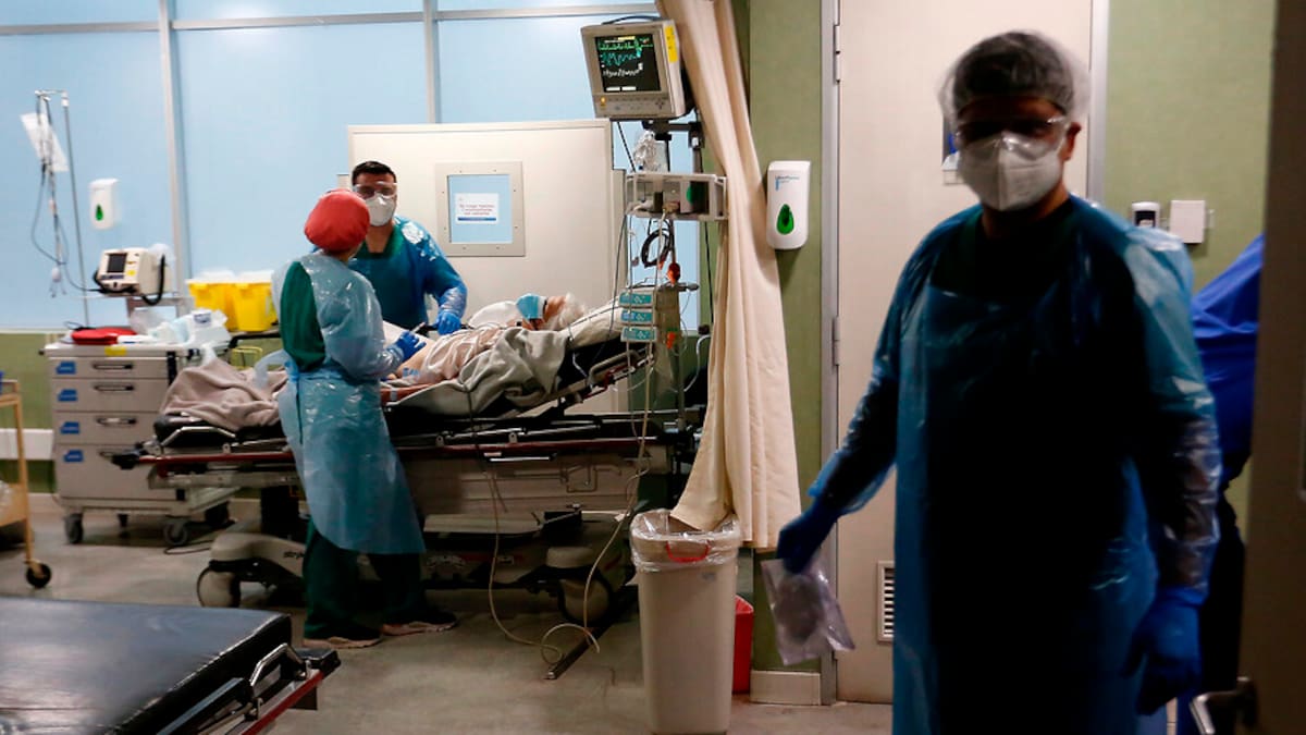 Minsal: 53 muertes, 1.876 casos nuevos por covid 19 y positividad de 11% en 24 horas