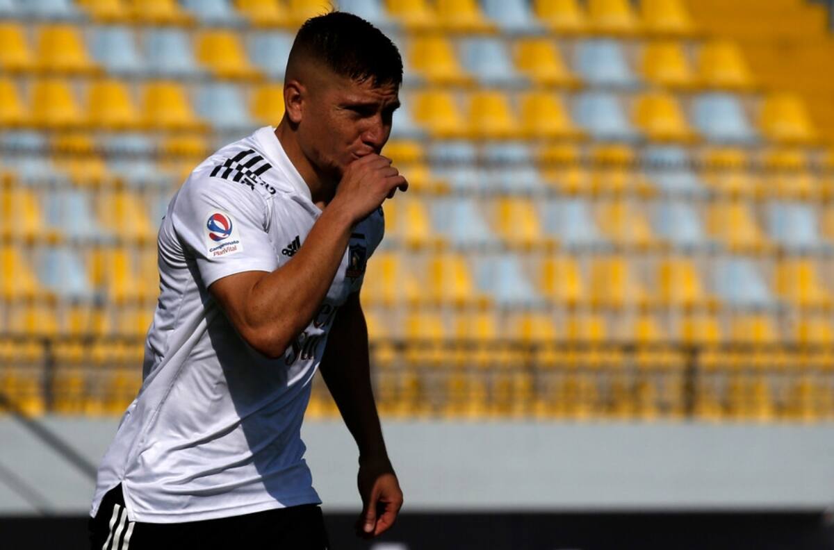 Colo Colo tiene dos candidatos para reemplazar a Leonardo Gil en la próxima fecha