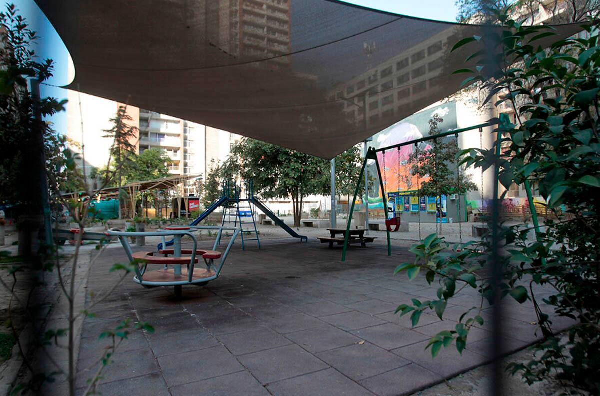 Minsal consultará a Consejo Asesor por permiso para niños en cuarentena