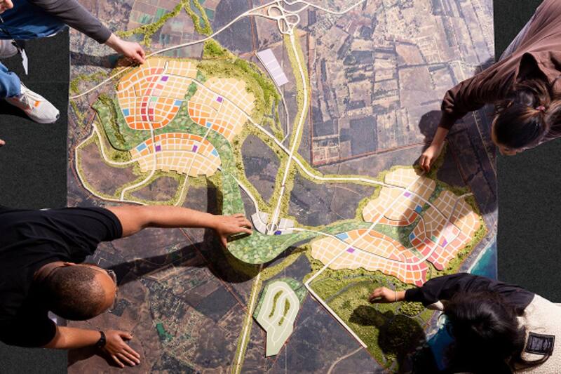 En poco más de mil hectáreas, la inmobiliaria planea incluir áreas verdes, comercios y servicios para los nuevos vecinos de Puchuncaví. Créditos: Maratué.