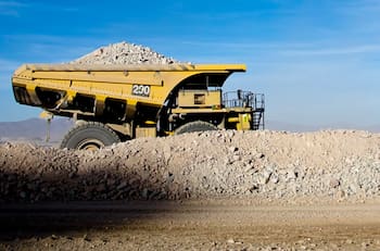 Una de las multinacionales mineras más grandes del mundo anuncia inversión de más de $13 mil millones de dólares en Chile
