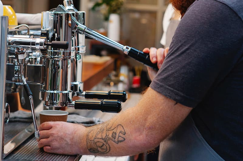 El beneficio busca impulsar la integración de los más jóvenes al mercado laboral.