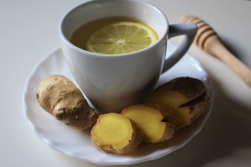El jengibre nutre la fibra capilar y promueve el crecimiento saludable del cabello