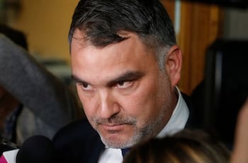 Javier Macaya renuncia a la presidencia de la UDI tras escándalo por abuso sexual de su padre