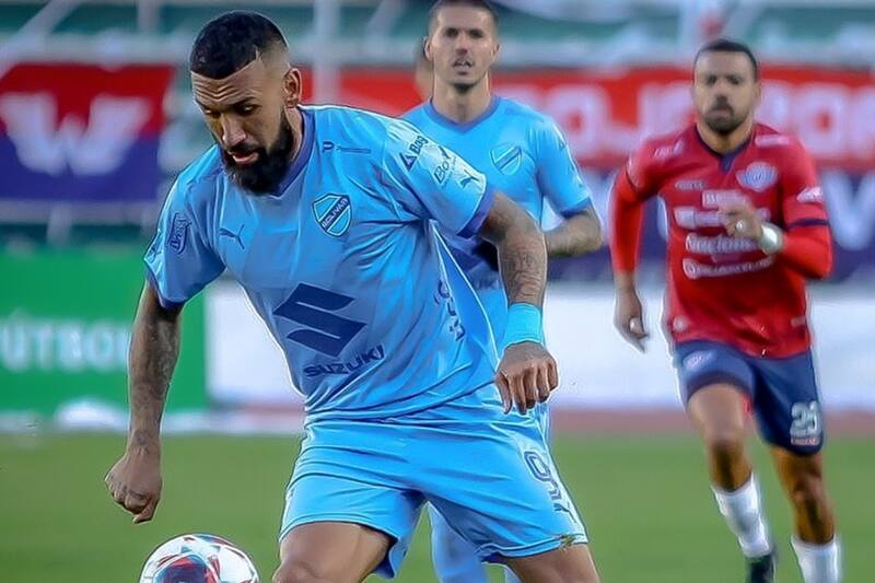 Ronnie Fernández sufrió lesión en el Bolivar (Foto: Bolivar_Oficial)