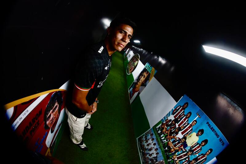 con la camiseta de Palestino. Foto: @CDPalestinoSADP