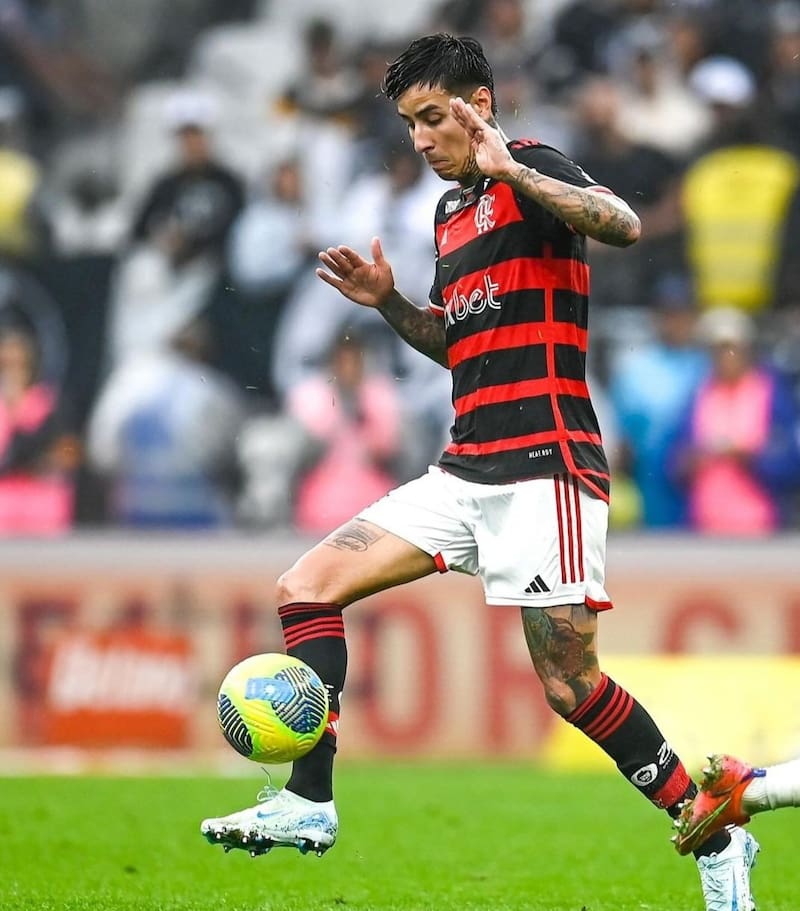 Erick Pulgar es titular indiscutido en Flamengo.