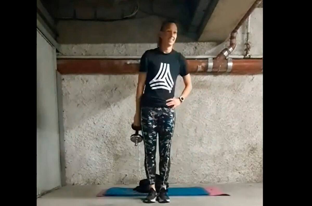 El exigente entrenamiento de Christiane Endler en plena cuarentena en Francia