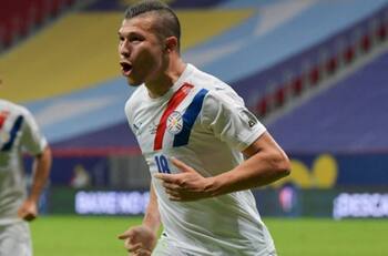 Colo Colo analiza: la ventaja que saca Braian Samudio en el objetivo de reemplazar a Gabriel Costa