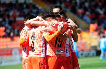 Con los reemplazantes de Guerreño y Maturana: La formación de Cobreloa para enfrentar a Fernández Vial