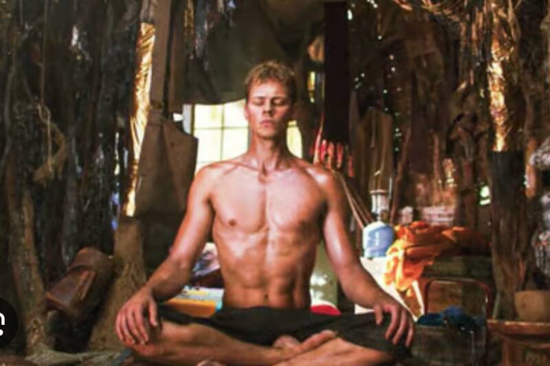 "Contra todos", la película que es tendencia en Prime Video.