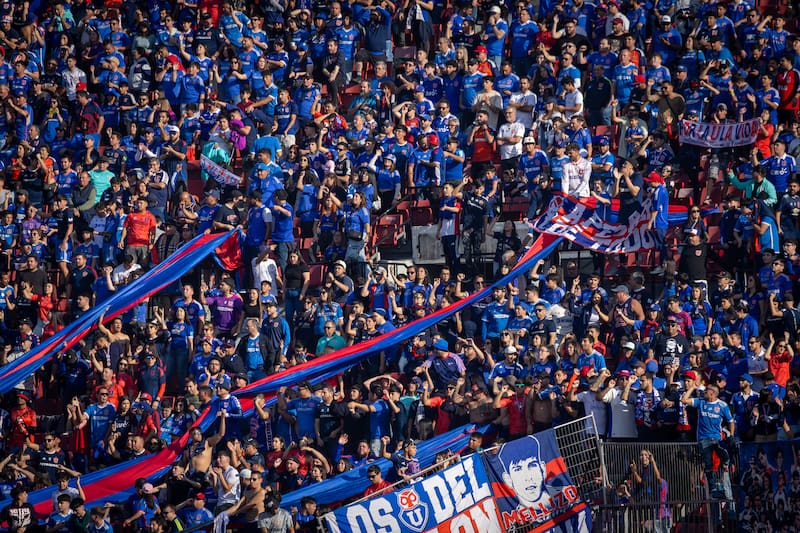 van agotando las entradas para el duelo por Copa Sudamericana. Foto: Felipe Escobedo