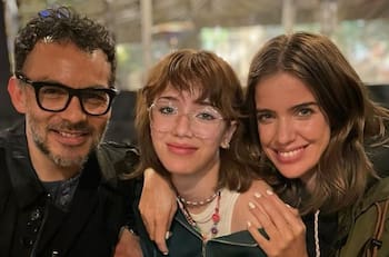 "Los López Viera": Millaray Viera, Álvaro López y su hija, Julieta, sorprenden con rockeros looks en el Primavera Sound 2022