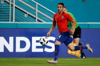 La millonaria cláusula de rescición de Mauricio Isla en Flamengo