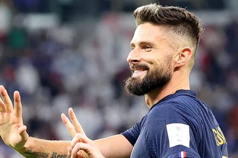 Oliver Giroud, uno de los posibles involucrados en la fiesta tras el partido con Chile.