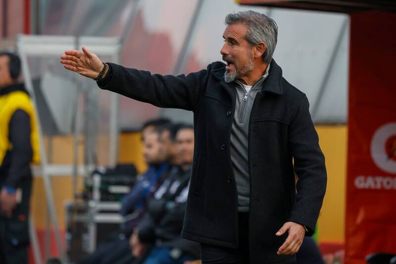 El estratega espera poner en forma a sus dirigidos. /Photosport