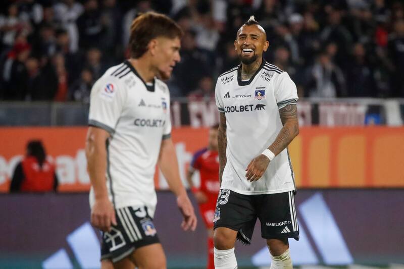 junto a Leonardo Gil en Colo Colo.