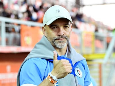 “Quiero llevar a Chile a un Mundial”: John Armijo revela su sueño de dirigir a la Selección Chilena