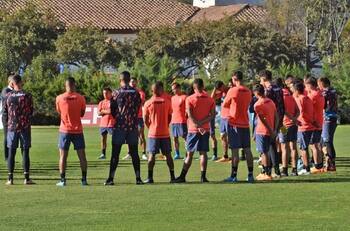 ¿Tendrán su revancha? Los 3 jugadores "olvidados" que la UC inscribió para jugar la Copa Libertadores