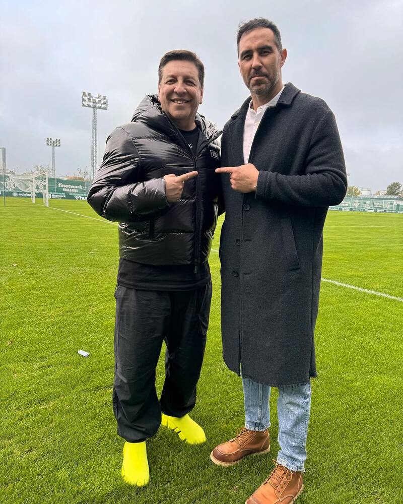 La vacaciones de Natu Paulina y Julio César Rodríguez en España.