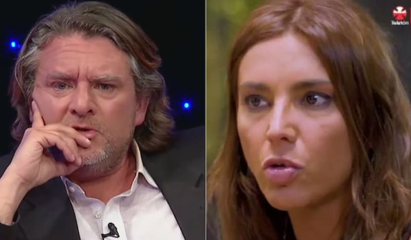 se lanza contra Carla Ballero.