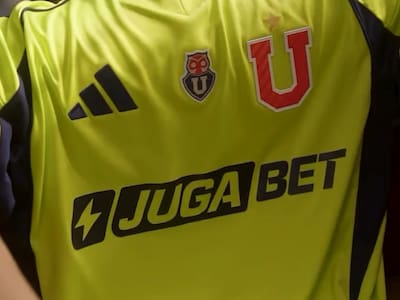 La U estrena su camiseta más polémica de los últimos años: la utilizará ante Independiente