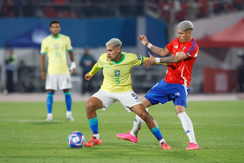 Carlos Palacios se perderá el duelo del martes de La Roja ante Colombia. (Foto: Aton)