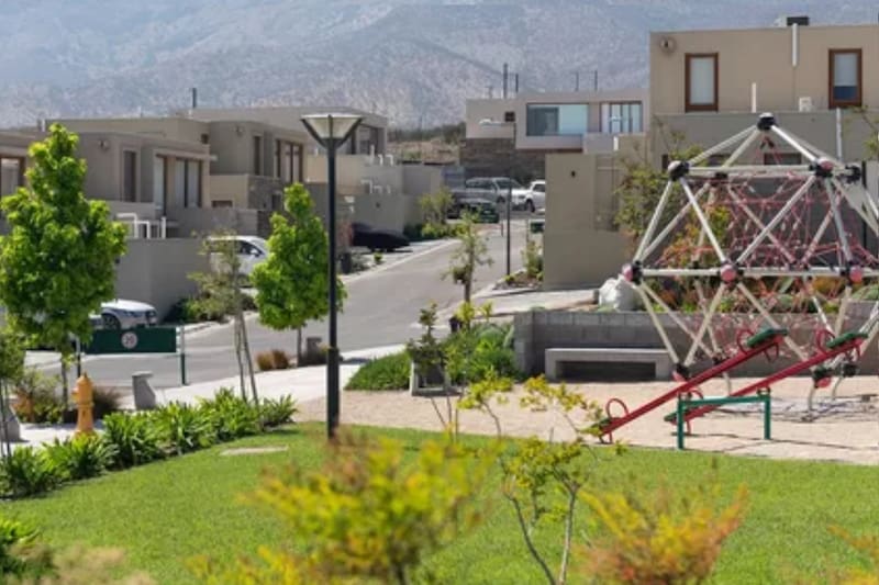 Descubre los detalles sobre la reorganización para evitar la quiebra de la inmobiliaria.