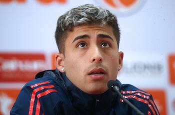 Lo fueron a ver cazatalentos: la ingrata jornada para Lucas Assadi con La Roja