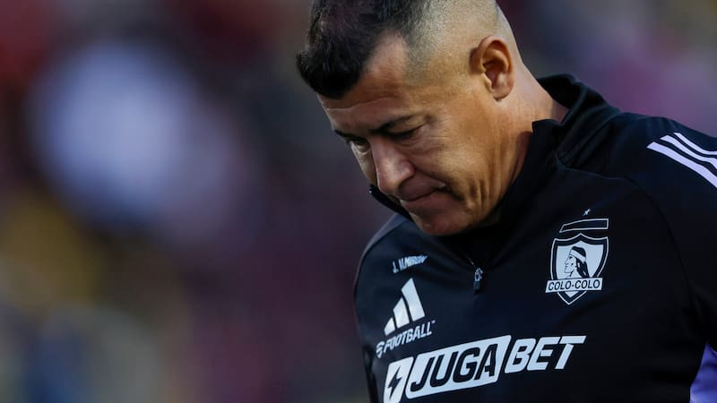 La eterna reunión entre Aníbal Mosa y Jorge Almirón para definir su salida de Colo Colo