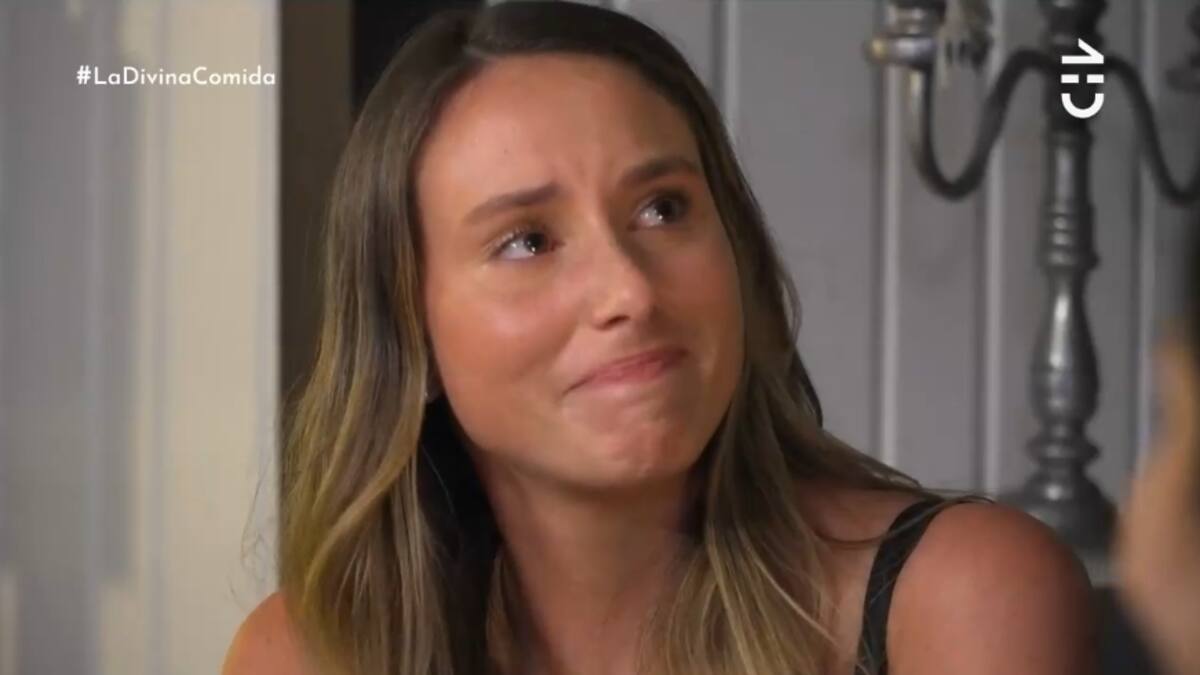 El inesperado y original regalo que quebró en llanto a Camila Ruiz, ganadora de "MasterChef", en "La Divina Comida"