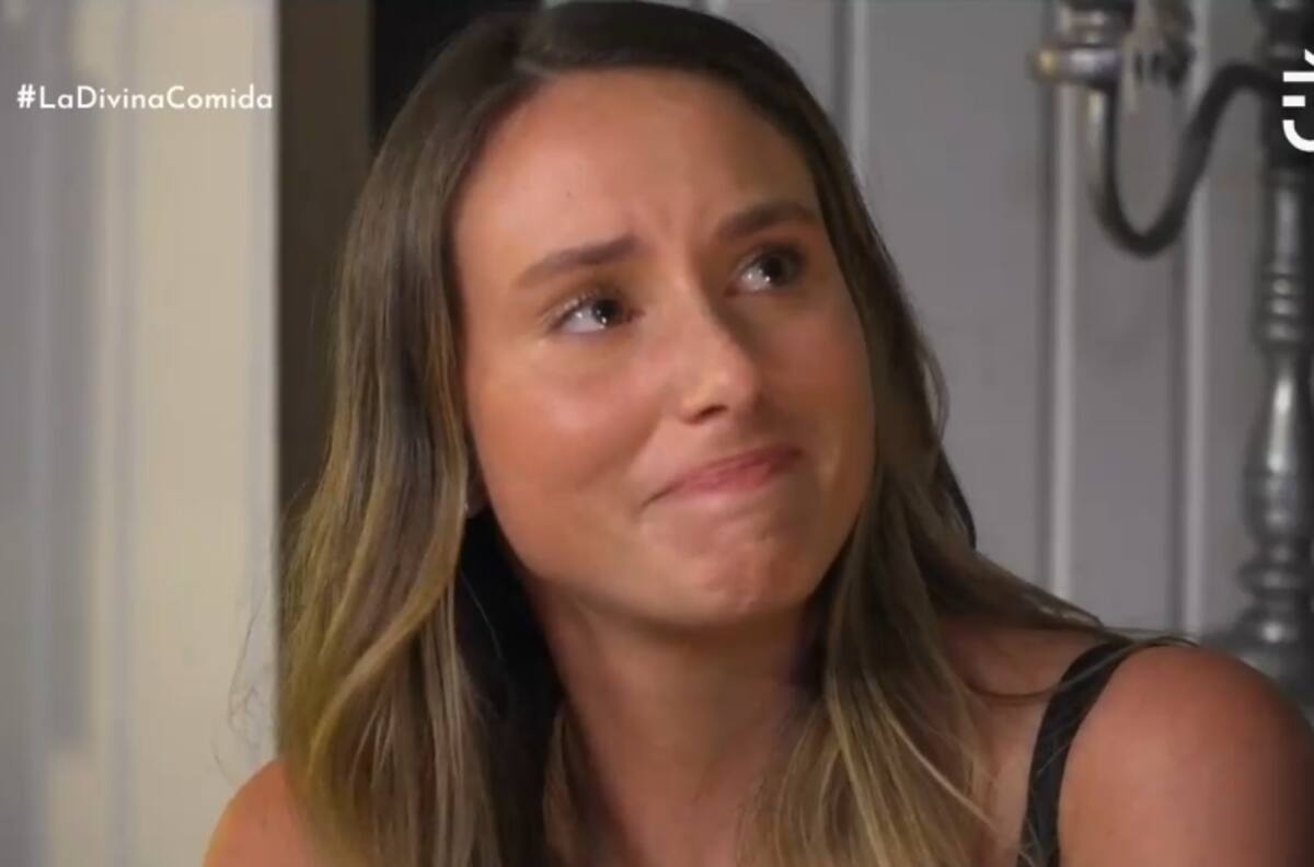 El inesperado y original regalo que quebró en llanto a Camila Ruiz, ganadora de "MasterChef", en "La Divina Comida"
