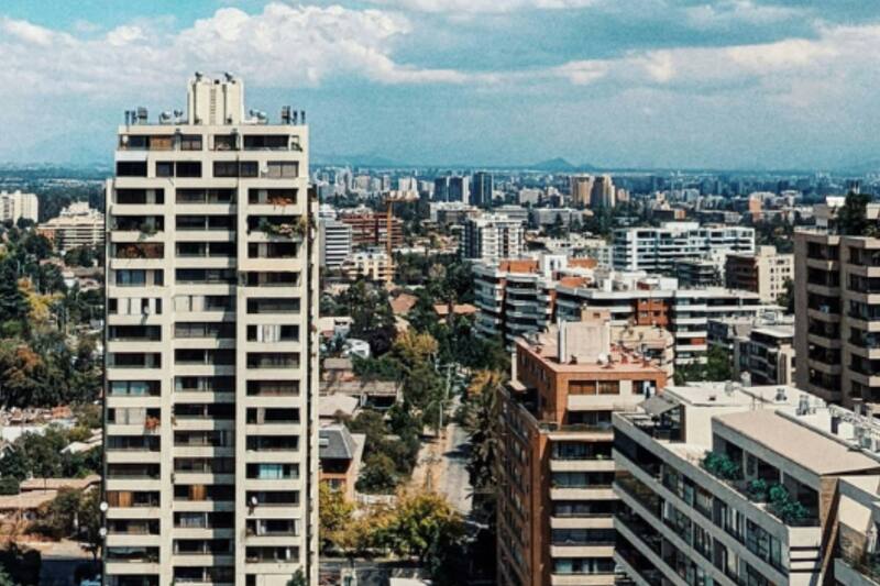 Según cifras de la Cámara Chilena de la Construcción, la venta de viviendas fue del orden de 41.500 unidades.