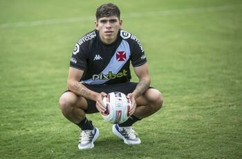 Los dos problemas que complican a Carlos Palacios y alertan a Vasco da Gama en la Serie B de Brasil