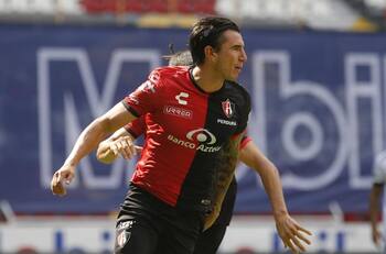 Atlas logró un flojo triunfo con Reyes y Jeraldino en cancha