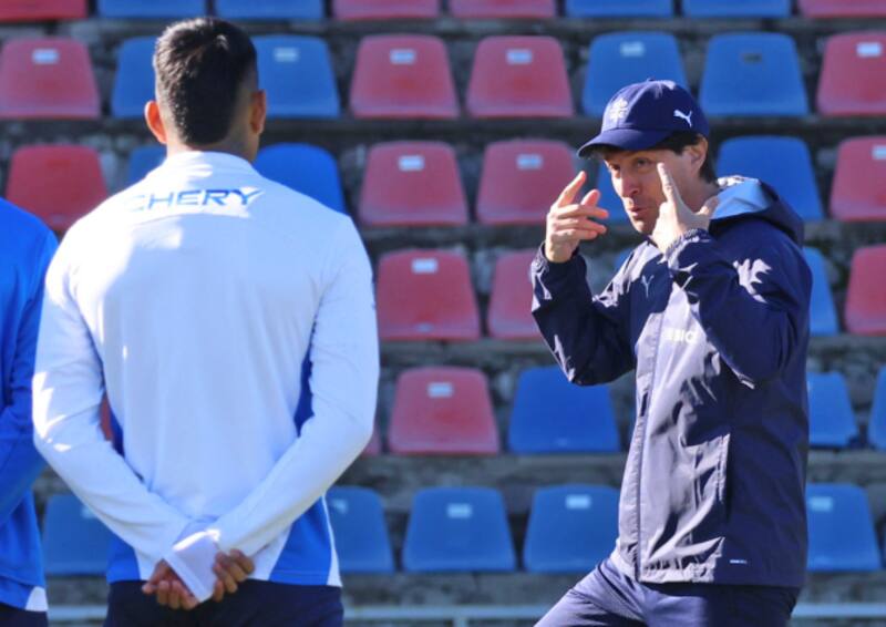 Nuevo DT de la Universidad Católica. Foto: Comunicaciones Cruzados.