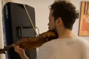 A falta de Champions League que suene su himno por los balcones