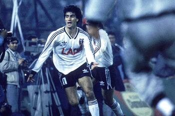 Rubén Martínez: "En Colo Colo '91 entendimos que podía haber un cambio en el fútbol chileno"