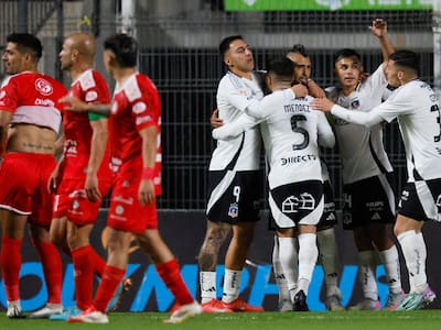 “No recuerdo un partido de Colo Colo en que no haya rematado al arco, jamás; te sangraban los ojos”