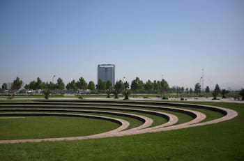 Los tres parques que puedes visitar de forma gratuita en Santiago: Una excelente opción para disfrutar del verano