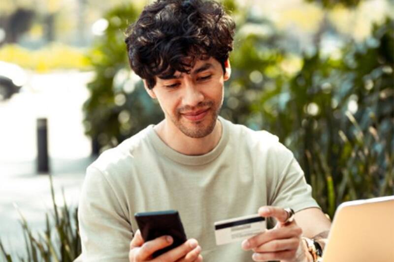 Alguno de los descuentos pagando con Banco Estado.